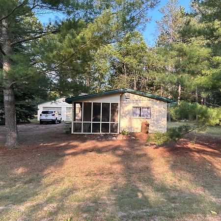 Royce'S Outpost Rustic Cabin Nearby Trails Mio Exterior photo